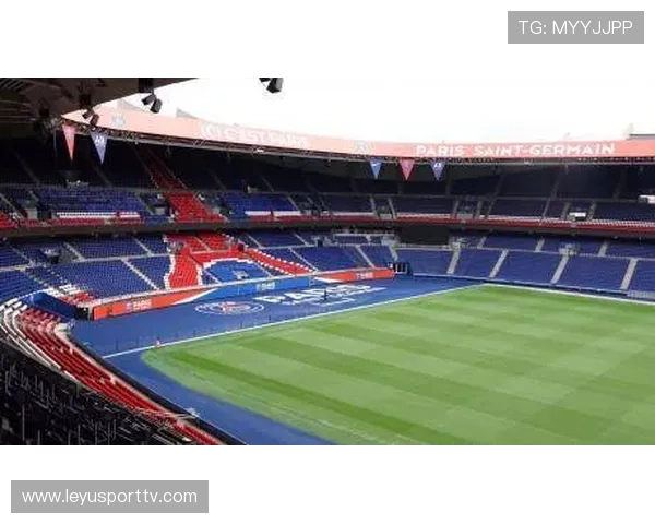 王子公园球场与让-布安球场相邻，共构成巴黎体育地标